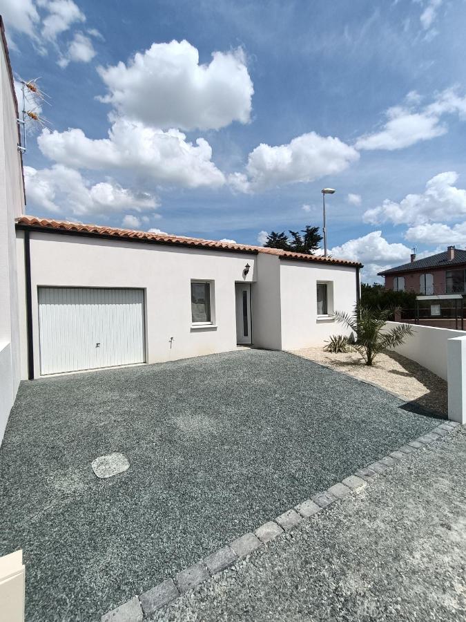 Charmante Maison Aux Portes De La Rochelle La Jarrie Exterior photo